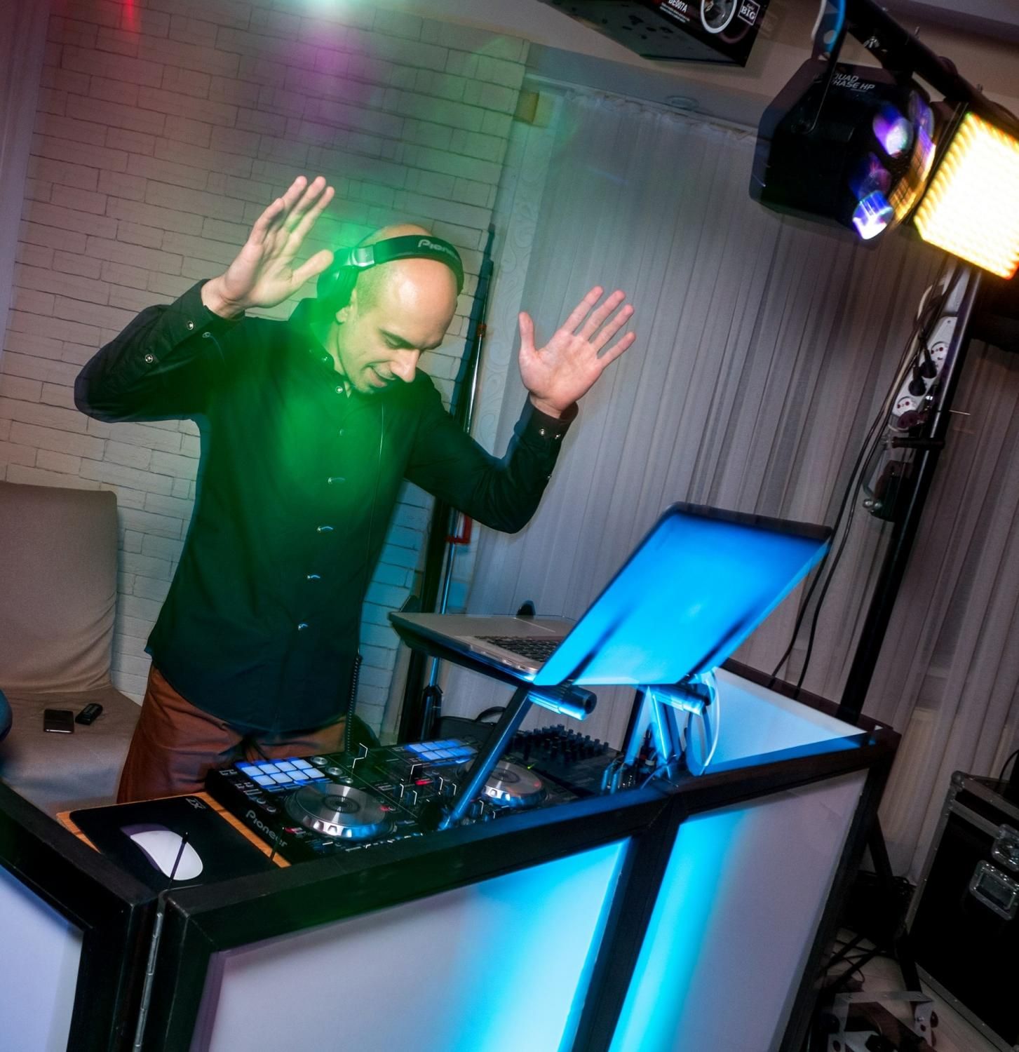 DJ BO